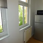 Napoleon, Naehe Zentrum, 2 Schlafzimmer, Grosser Balkon, Free Wifi ,parken