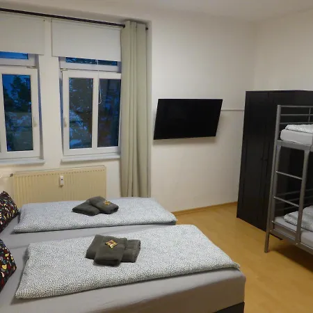 Napoleon, Naehe Zentrum, 2 Schlafzimmer, Grosser Balkon, Free Wifi ,parken アパート