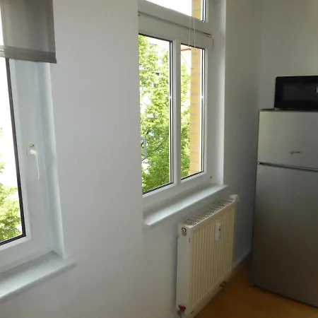 Napoleon, Naehe Zentrum, 2 Schlafzimmer, Grosser Balkon, Free Wifi ,parken