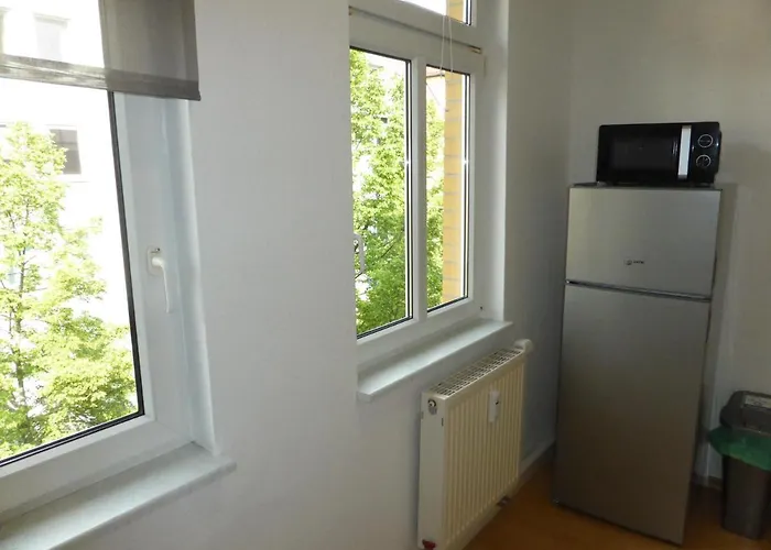 Napoleon, Naehe Zentrum, 2 Schlafzimmer, Grosser Balkon, Free Wifi ,parken