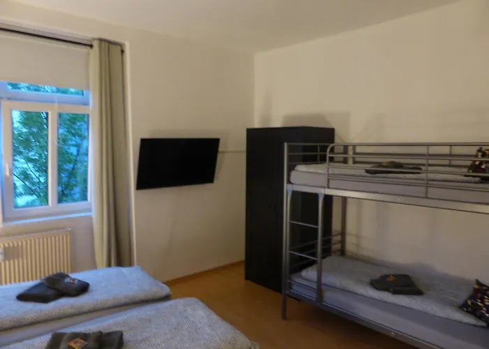 Napoleon, Naehe Zentrum, 2 Schlafzimmer, Grosser Balkon, Free Wifi ,parken Appartement