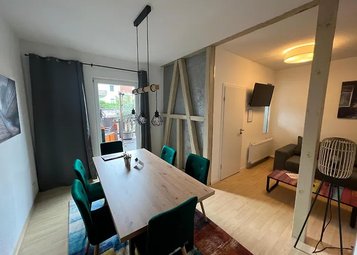 Napoleon, Naehe Zentrum, 2 Schlafzimmer, Grosser Balkon, Free Wifi ,parken Διαμέρισμα